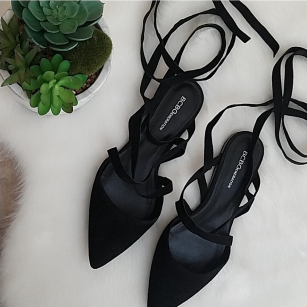 BCBGeneration! Black Suede Strappy Tie Up Flats Shoes - Picture 3 of 8